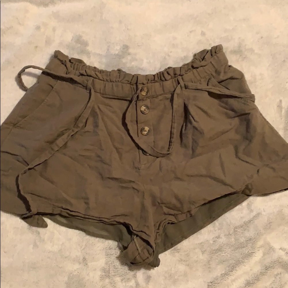 AEO paperboy shorts